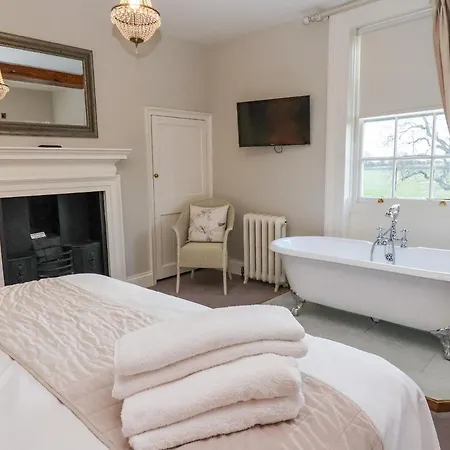 Manor House Hébergement de vacances *