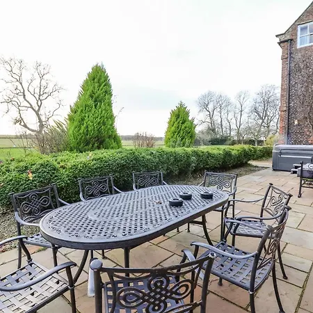 Holiday home Manor House *