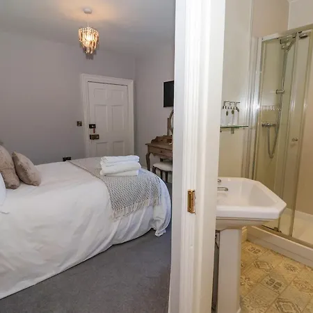 Manor House * Йорк